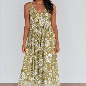 In Bloom Green and White Floral Maxi Dress
